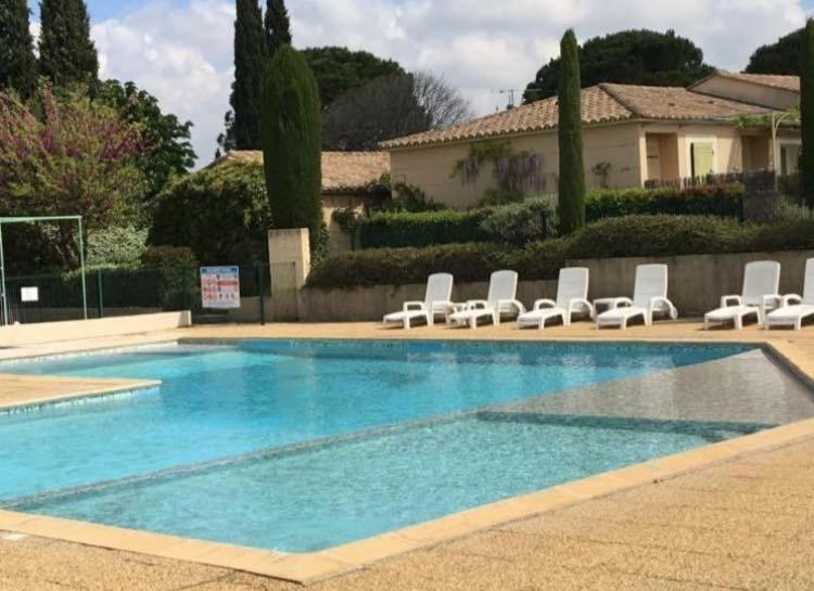 Mazet De Malo Villa Saint-Rémy-de-Provence Eksteriør billede